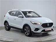 MG ZS Luxury 1.0 T 6 AT