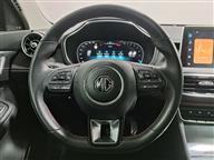 MG HS 1.5 T-GDI Luxury