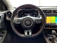 MG ZS Luxury Plus 1.0 6 AT