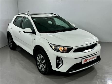 Kia Stonic 1.4 MPI Elegance Sunroof Otomatik 100 Ps SUV