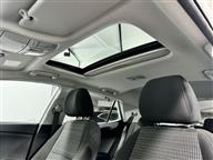 Kia Stonic 1.4 MPI Elegance Sunroof Otomatik 100 Ps SUV