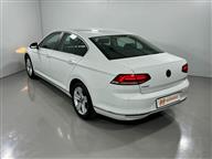 Volkswagen Passat 1.6 TDI BMT Comfortline DSG 120 Ps Sedan