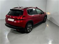 Peugeot 2008 1.5 BlueHDI Allure EAT6 120 Ps Crossover