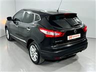 Nissan Qashqai 1.2 DIG-T Sky Pack X-tronic 115 Ps SUV