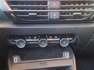 Citroen C4 X 1.2 PureTech Shine Bold