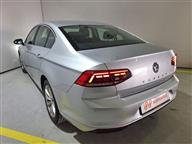 Volkswagen Passat 1.6 TDI BMT Business DSG 120 Ps Sedan