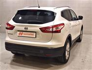 Nissan Qashqai 1.6 DCI Sky Pack X-tronic 130 Ps SUV