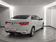 Renault Megane 1.5 DCI Icon EDC 110 Ps Sedan