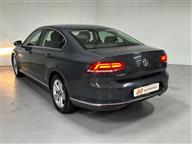 Volkswagen Passat 1.6 TDI BMT Comfortline DSG 120 Ps Sedan