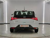 Hyundai i20 1.4 MPI Jump Otomatik 100 Ps Hatchback