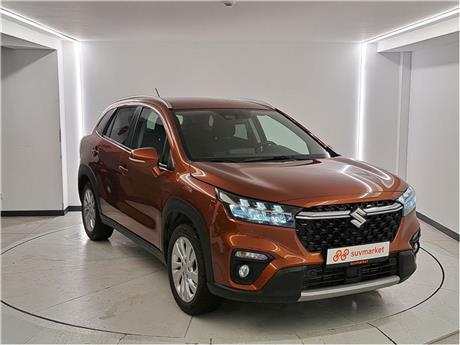 Suzuki S-Cross 1.4 MHEV 6AT GL Elegance